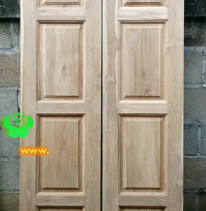 ประตูไม้สักบานเฟี้ยม A1