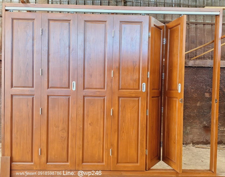 บานเฟี้ยมไม้ พร้อมติดตั้ง