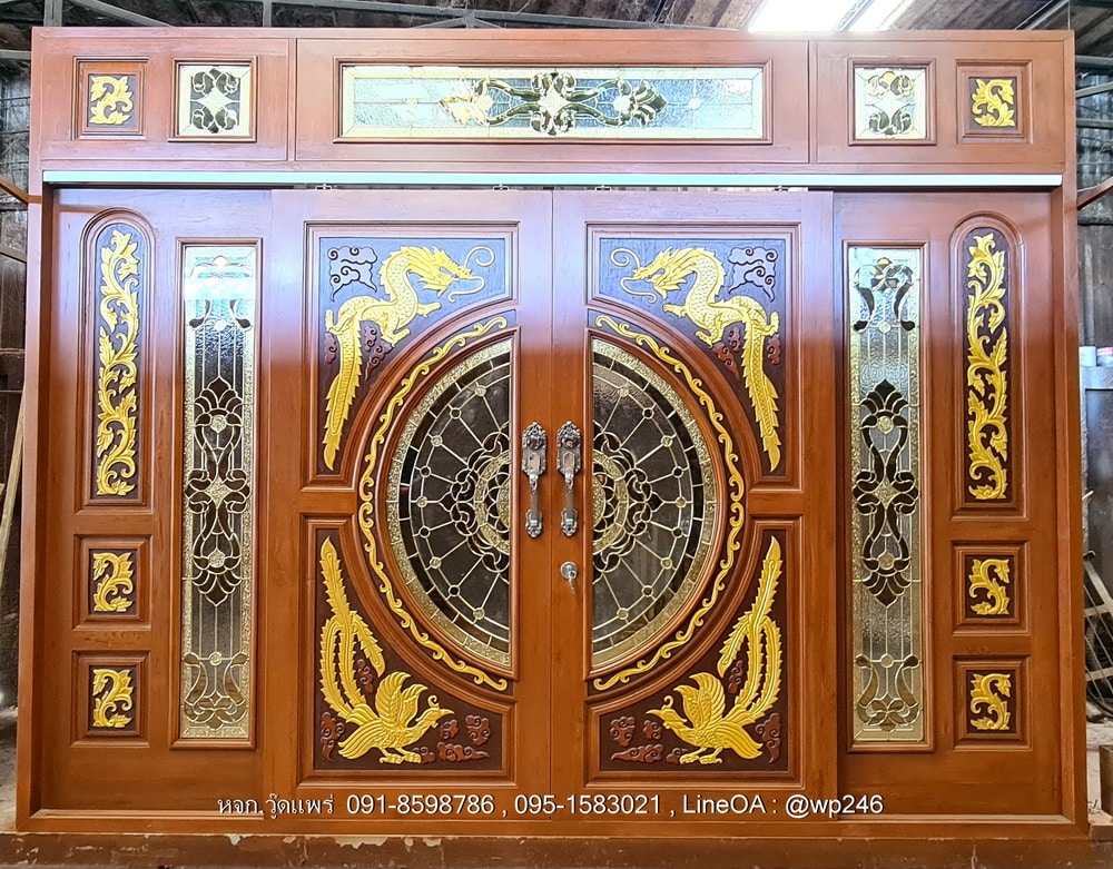 ประตูไม้สักบานเลื่อน กระจกนิรภัย