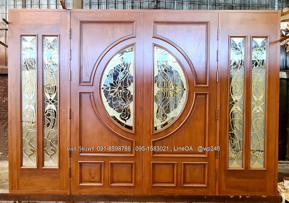 ประตูหน้าบ้านกระจกนิรภัย