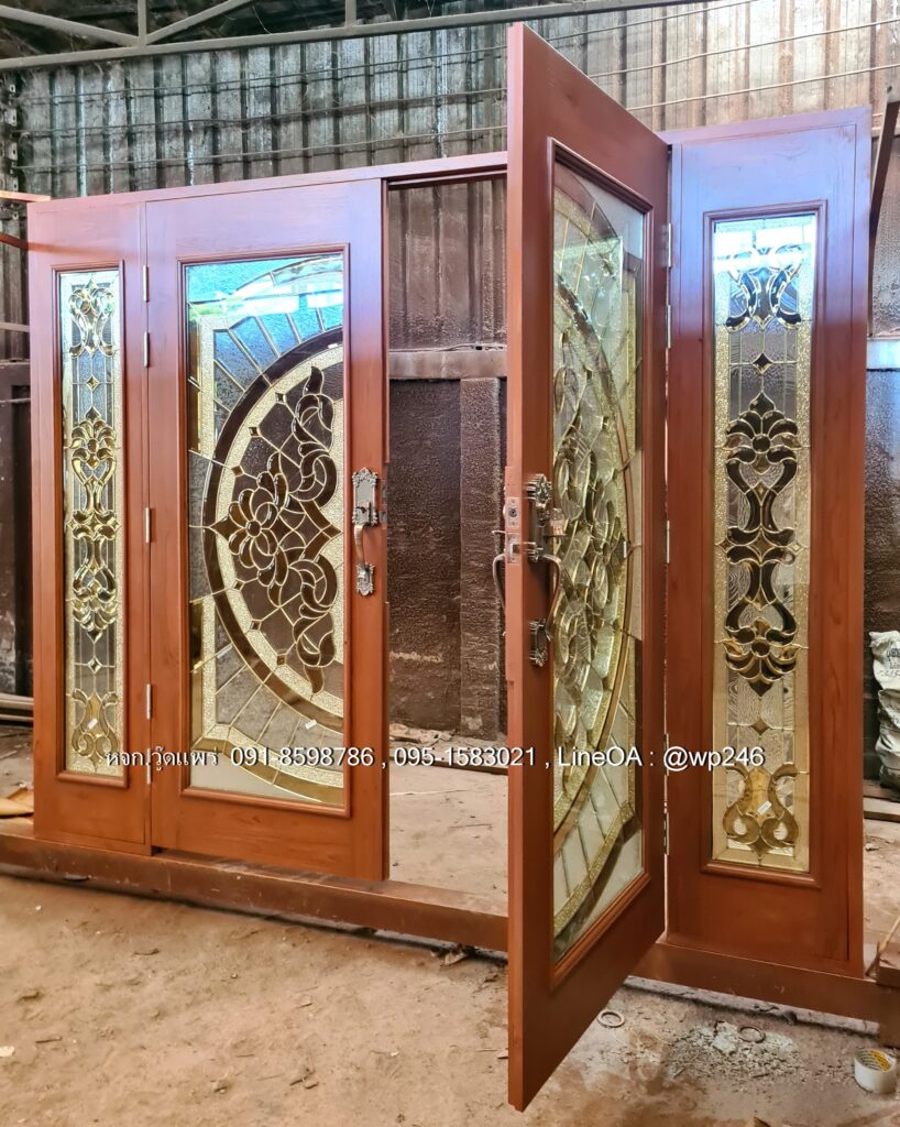 ประตูกระจกบานเปิด